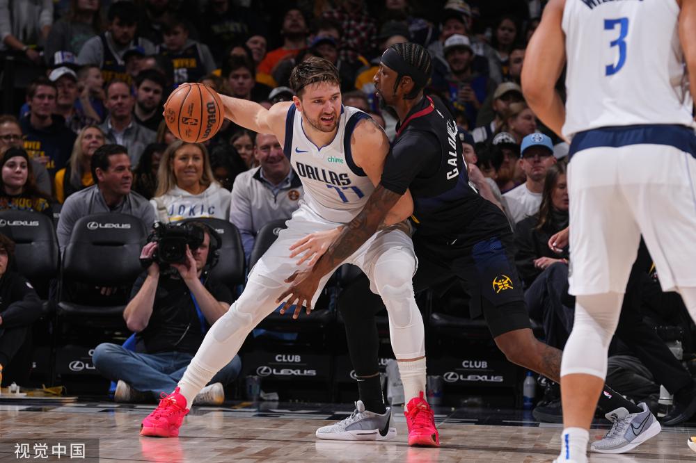 步踏出一片 步踏出一片